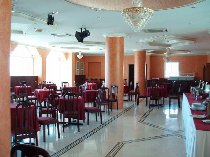 Safari Hotel Nizwa Exterior foto